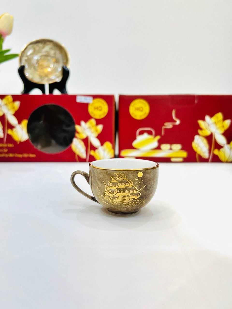  Bộ ấm chén chớp lửa dung tích 550 ml vân đá nâu thuận buồm xuôi gió 