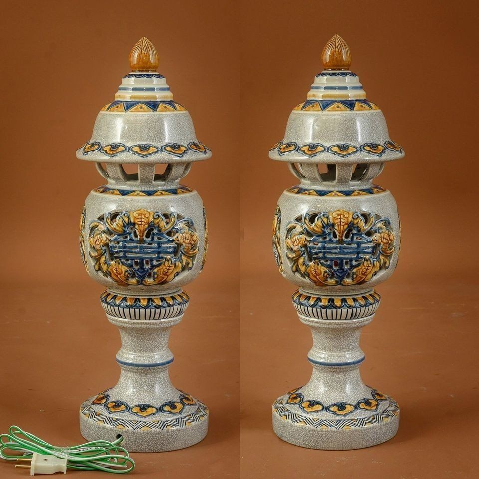  Cặp đèn thờ điện men rạn giả cổ 