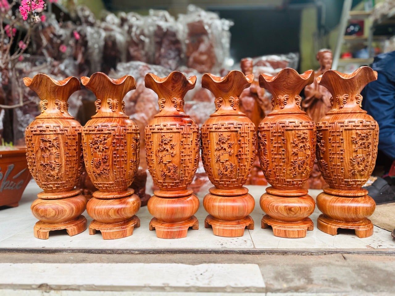  Lộc bình trạm tứ quý gỗ hương 