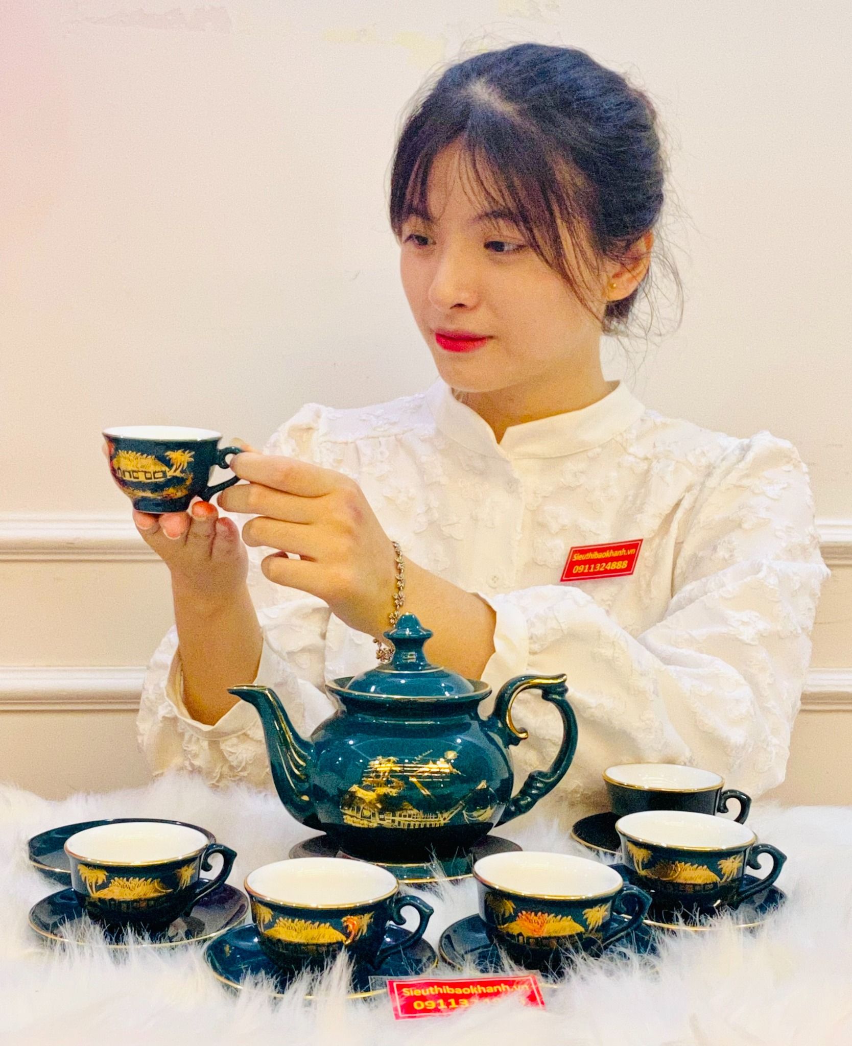  Bộ ấm chén men xanh Thuận Buồm Xuôi Gió vẽ vàng - Nghệ thuật Bát Tràng 