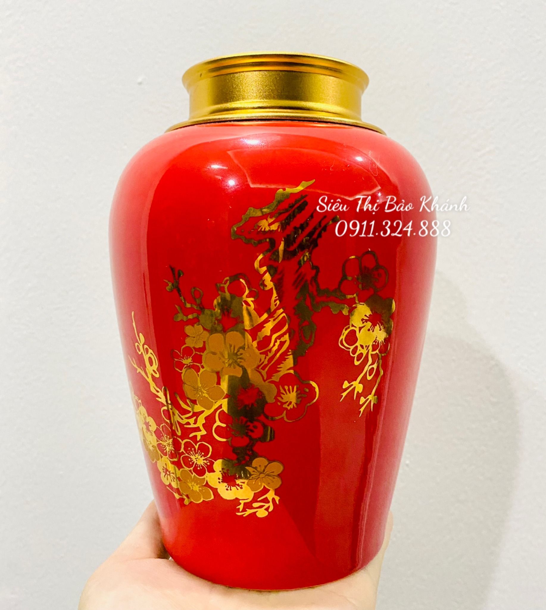  Hũ đựng chè men đỏ nổi bật, họa tiết cành đào xuân xẽ vàng 
