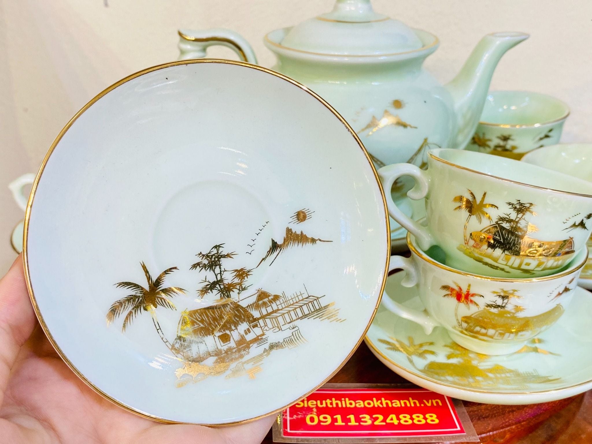  Bộ ấm chén vẽ vàng cảnh Làng quê việt Nam bình dị, mộc mạc cực bắt mắt 