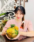  Bình hút tài lộc Thuận Buồm xuôi gió dát vàng cao 20cm 