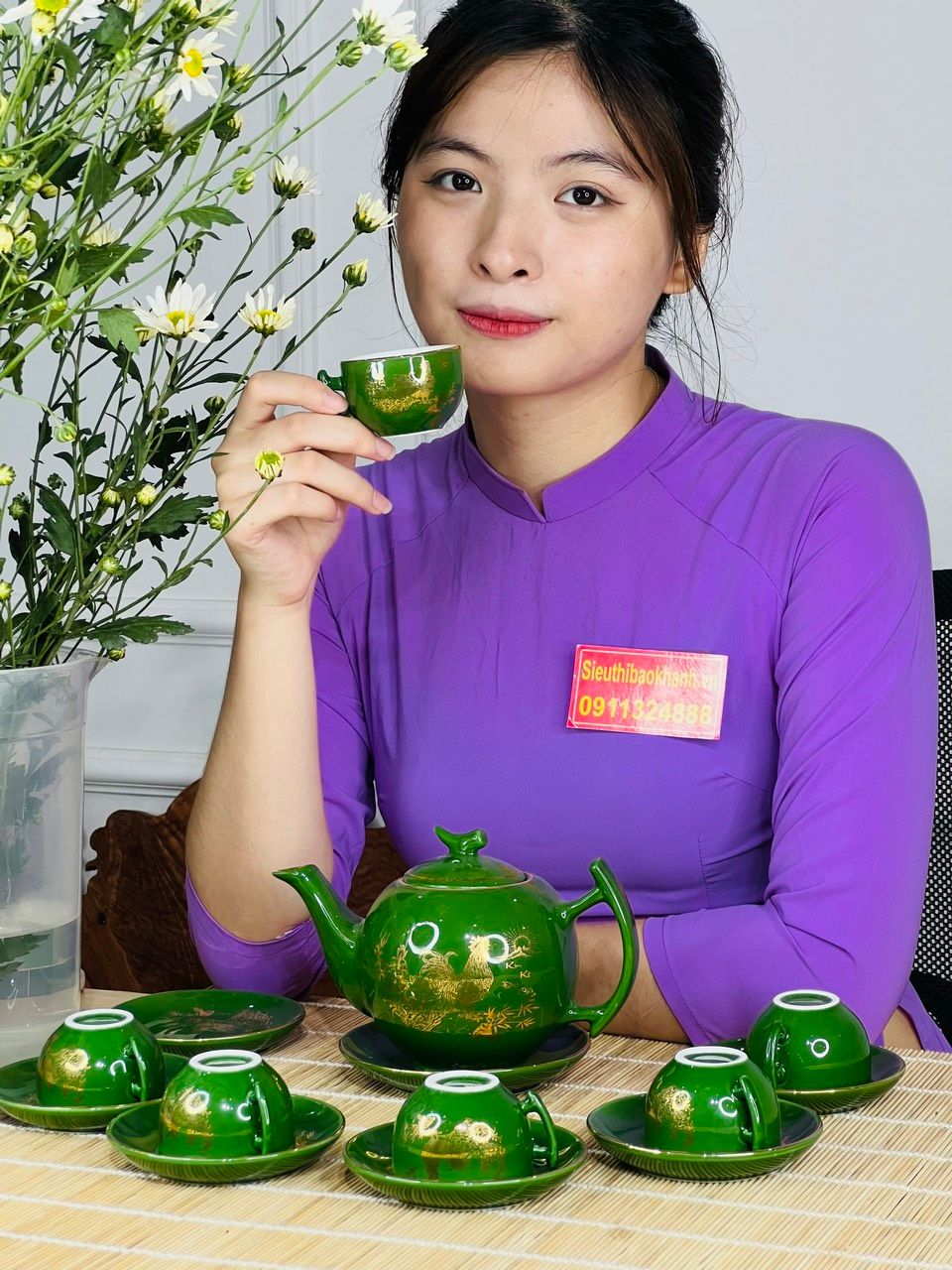  Ấm chén men xanh ngọc lục bảo dáng chóp 