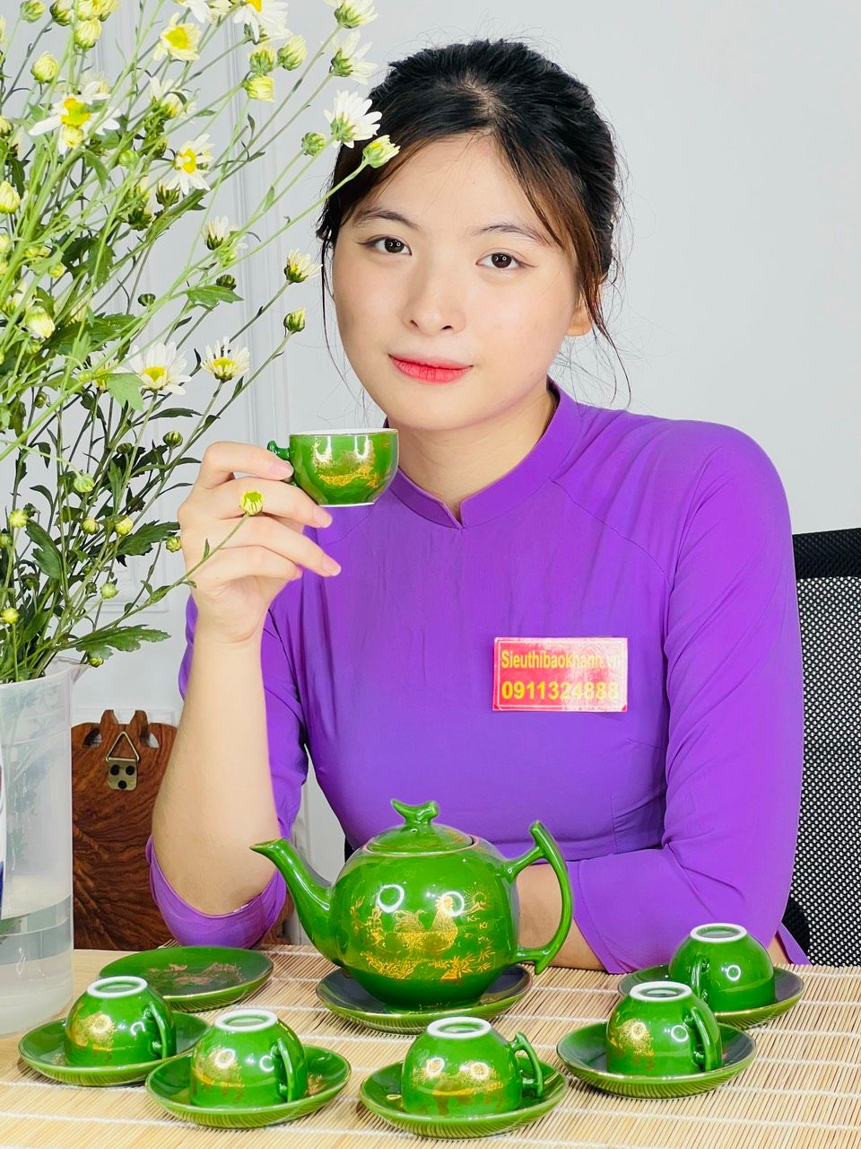  Ấm chén men xanh ngọc lục bảo dáng chóp 