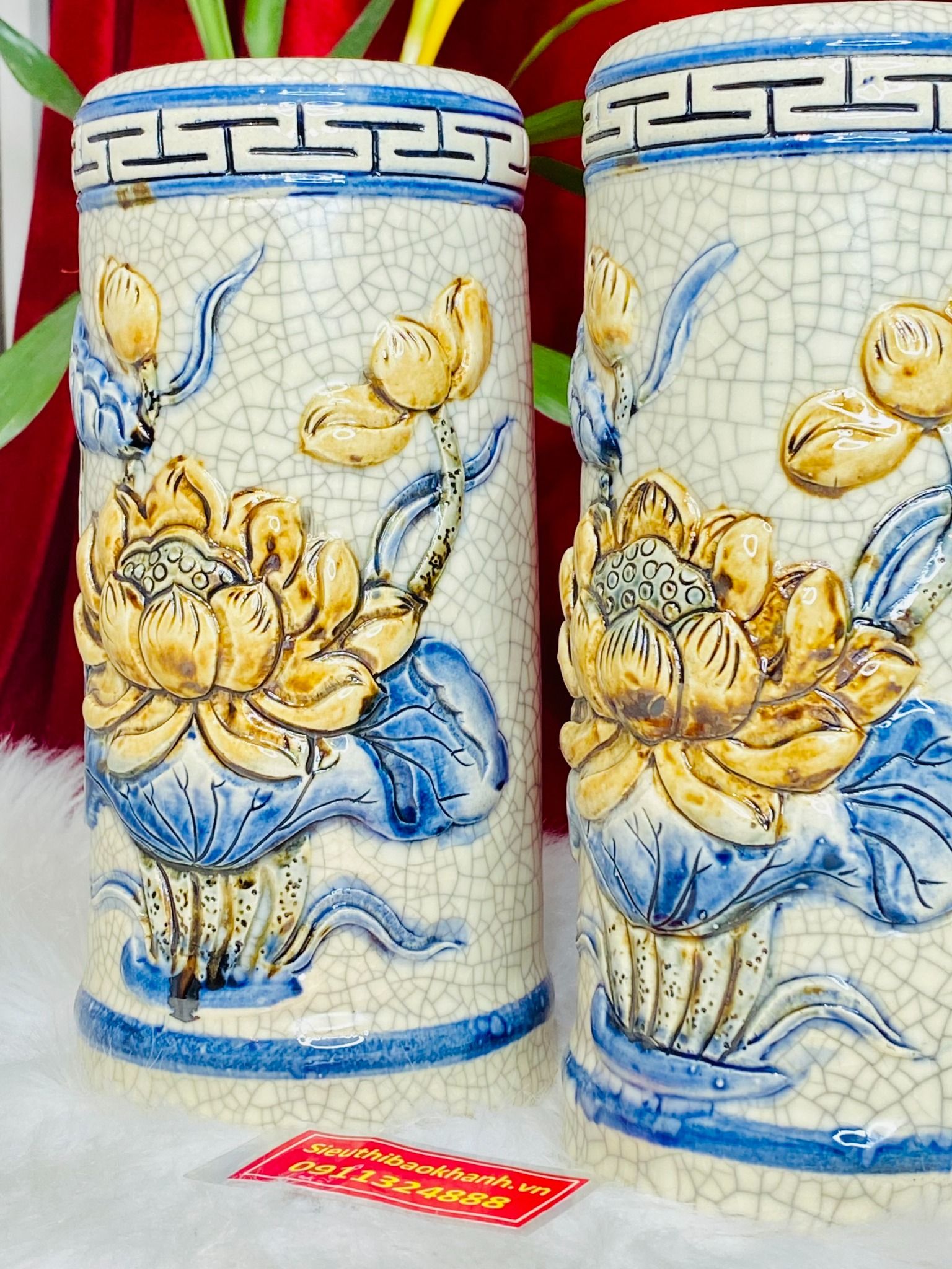  Cặp Ống đựng hương size 25cm bằng men rạn họa tiết bông sen khắc nổi 