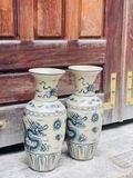  BỘ ĐÔI BÌNH MEN RẠN HÌNH RỒNG (CAO 52CM)(2 CHIẾC) 