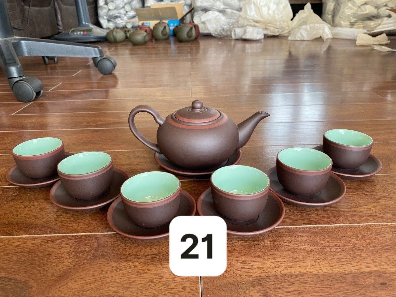  [BÁT TRÀNG] BỘ ẤM CHÉN MEN SA TỬ DÁNG CHUÔNG 