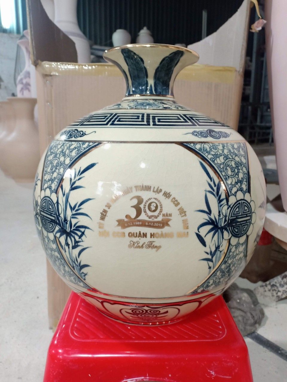  HÚT LỘC MEN HANH HOẠ TIẾT VẼ CHỮ 