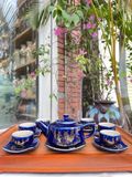 BỘ ẤM CHÉN DÁNG RÙA MEN HOẢ BIẾN HOẠ TIẾT VẼ VÀNG 
