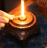  THÁP  XÔNG  TRẦM 