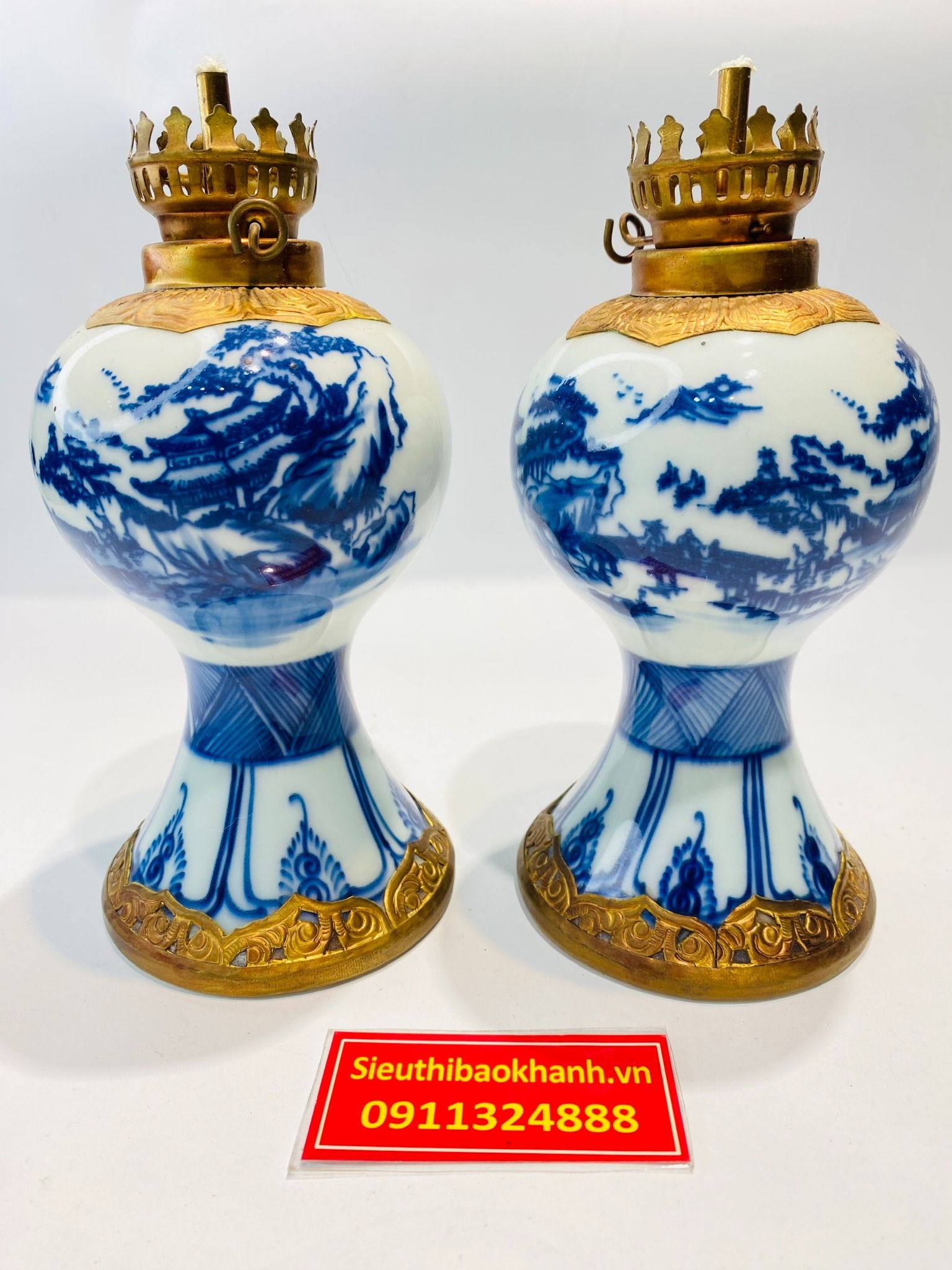  Đèn thờ dầu gốm sứ Bát Tràng 