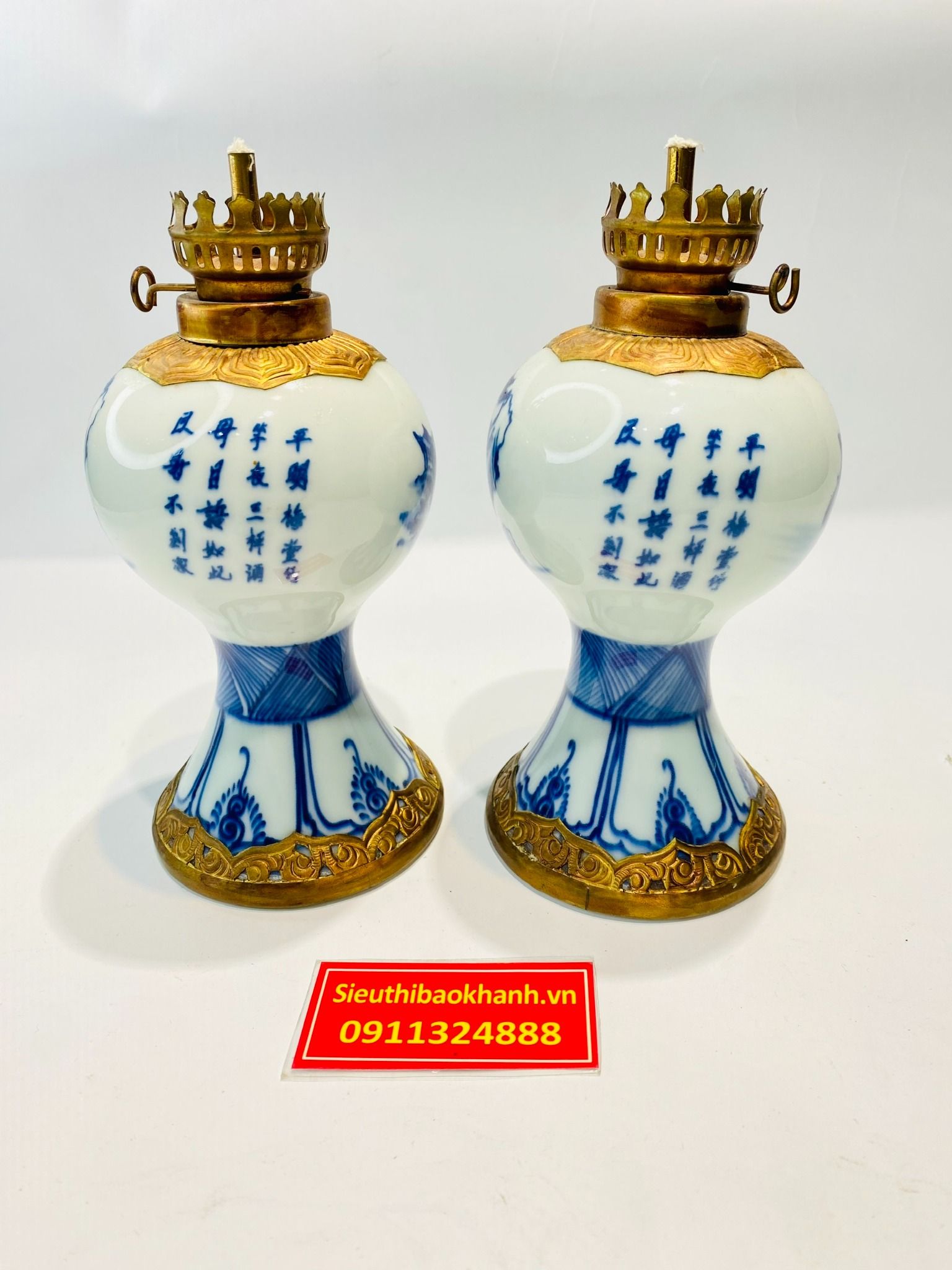  Đèn thờ dầu gốm sứ Bát Tràng 