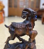  Khám Phá Sức Mạnh Tượng Nhất Dương Đứng Nấm Linh Chi: Biểu Tượng Sức Khỏe và Thịnh Vượng 