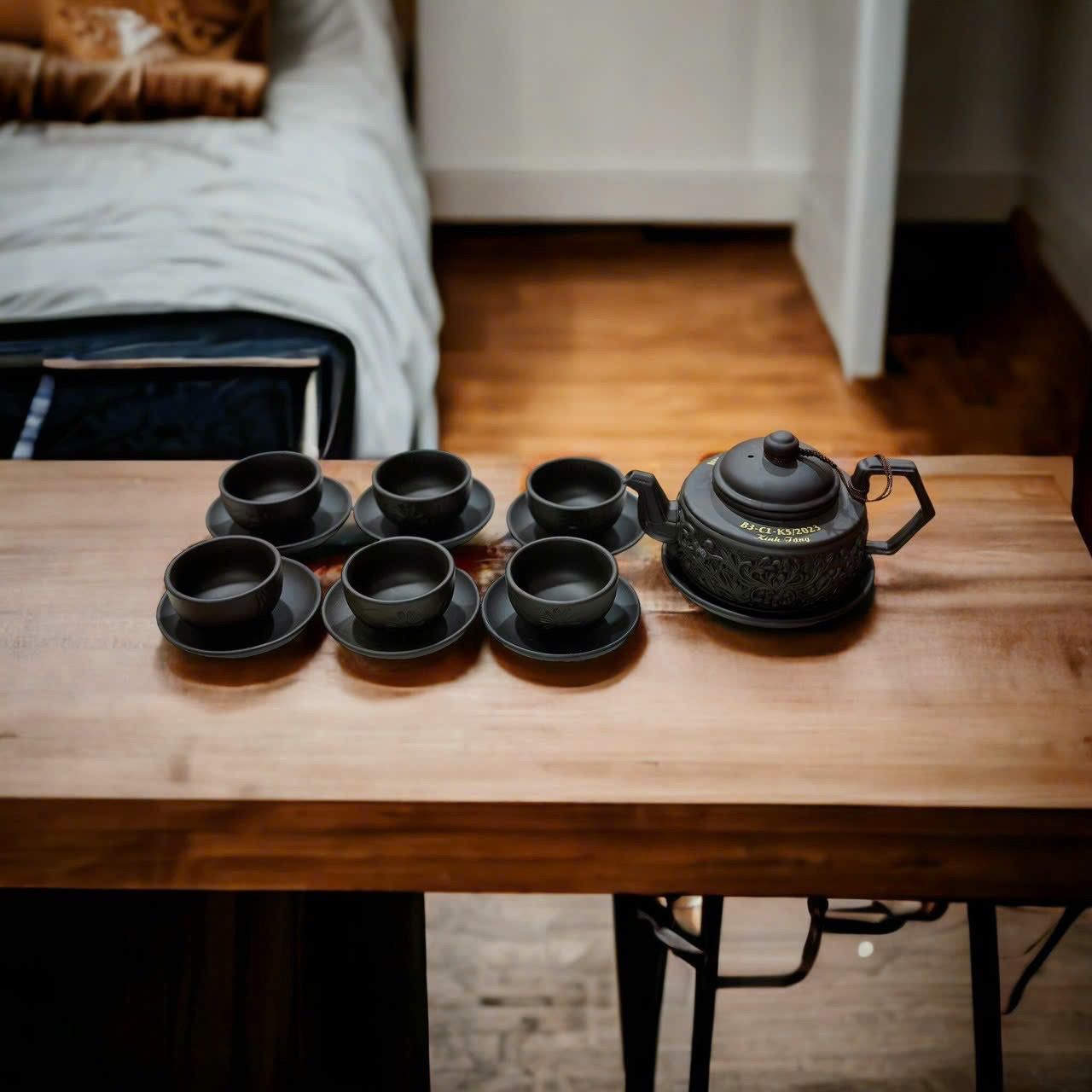  Bộ ấm trà đắp cao cấp Bát Tràng 