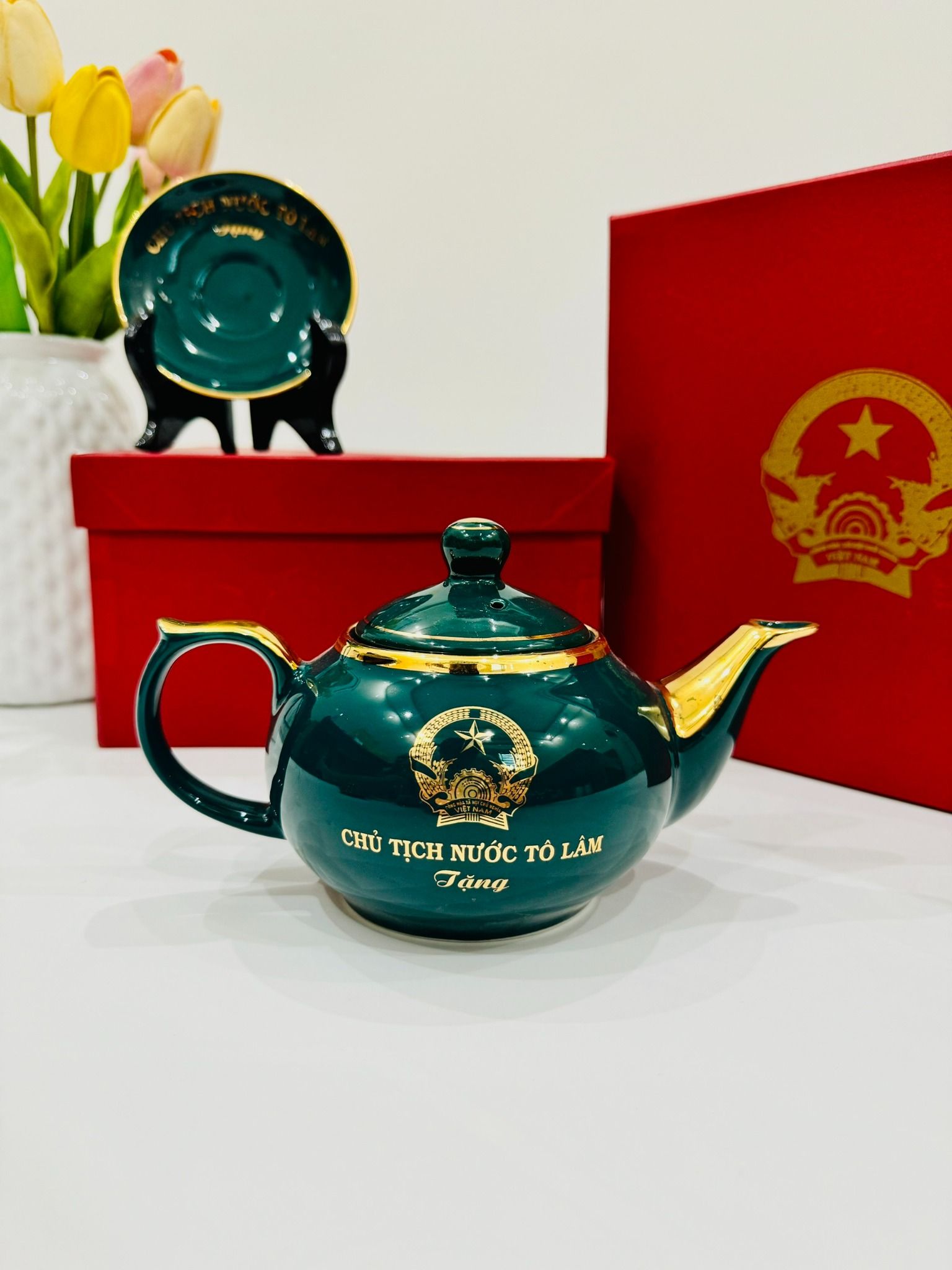  Bộ ấm chén Tổng Bí Thư Tô Lâm in logo vẽ vàng 24k 650ml BKCEVN-8010 