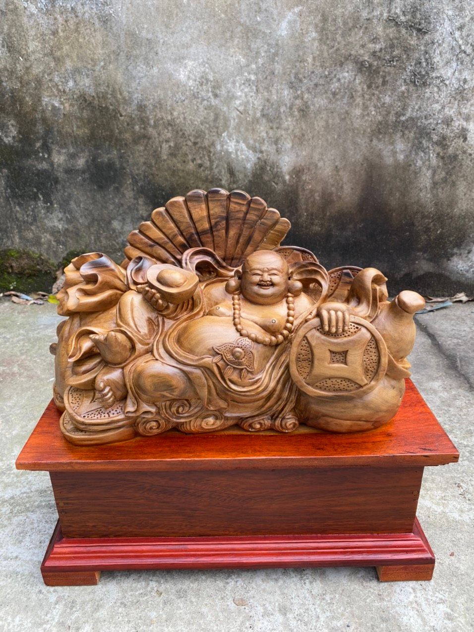  Di Lặc gỗ bách xanh Mộc Châu 