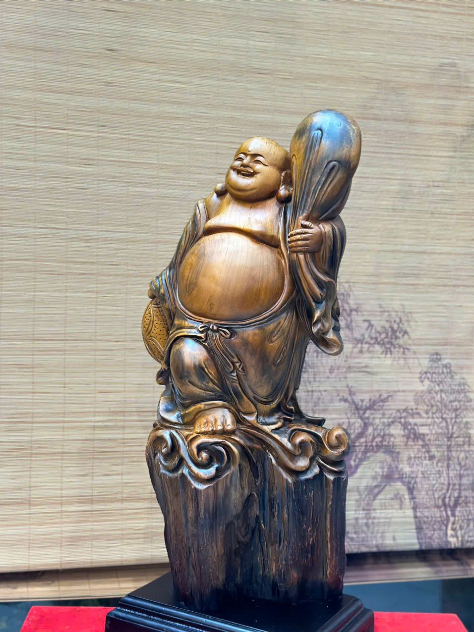  Cụ Di Lặc Vác Bao Tiền (Gỗ Ngọc Am Liền Khối) 