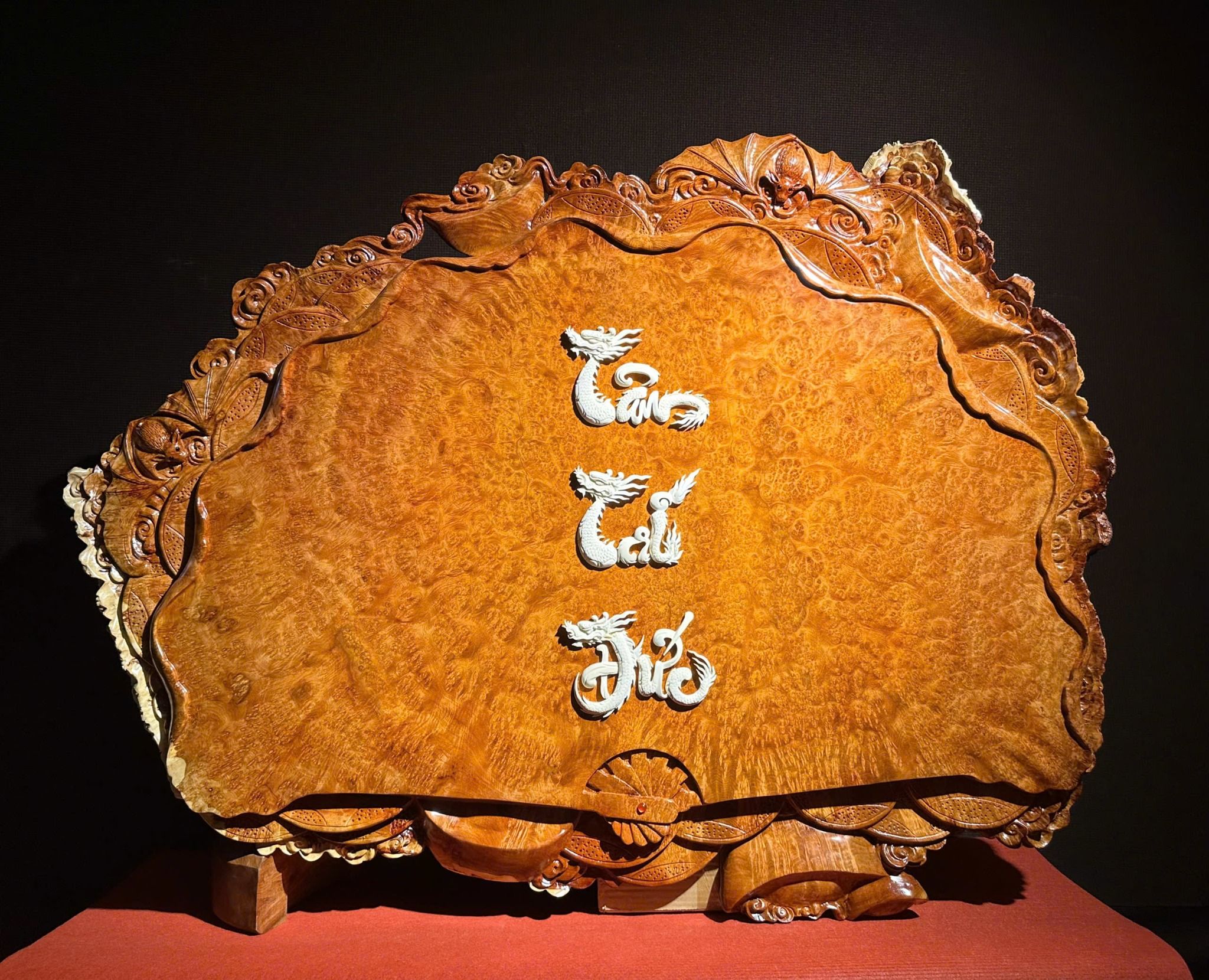  Quạt Kim Tiền Gỗ Nu Hương 