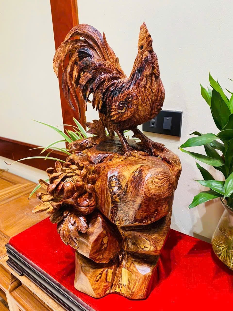  Gà Trống Gỗ Cẩm 