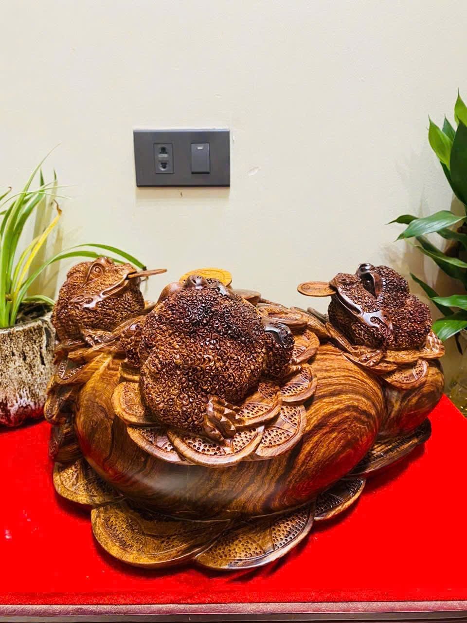  Tam Cóc Chấn Chum Phú Quý Gỗ Cẩm 