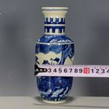  Chiếc bình được vẽ hoàn toàn bằng tay 