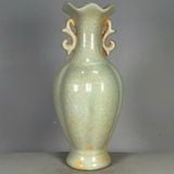  Bình hai tai viền dưa 