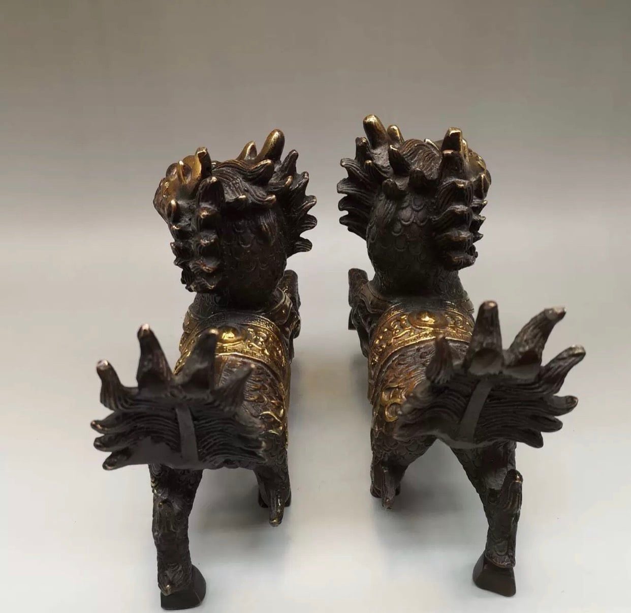  Đôi kỳ lân 