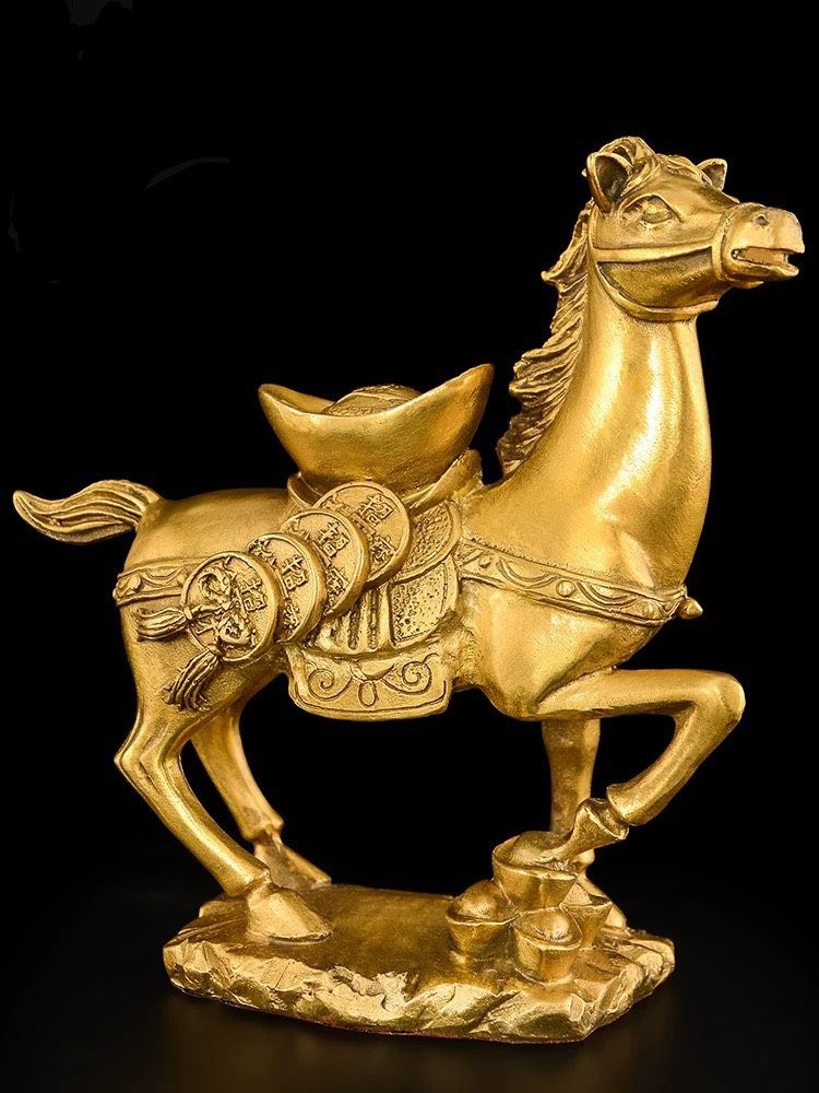  Ngựa cõng thỏi vàng 