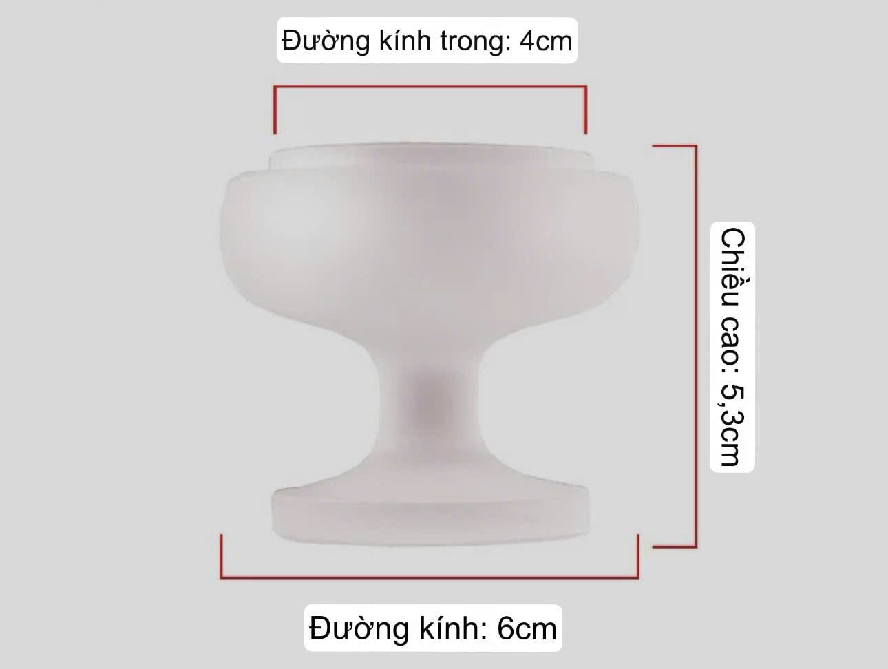  Chân nến nhỏ được làm bằng men cổ xưa 