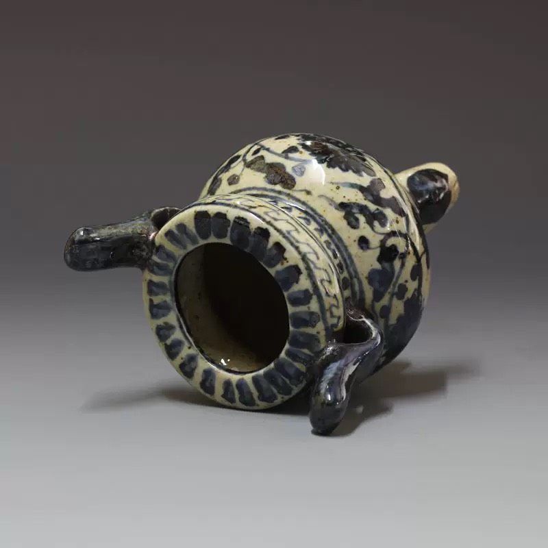  Lư hương nhỏ 3 chân 