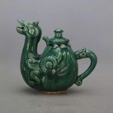  Động vật thần thoại cầm nồi cổ 