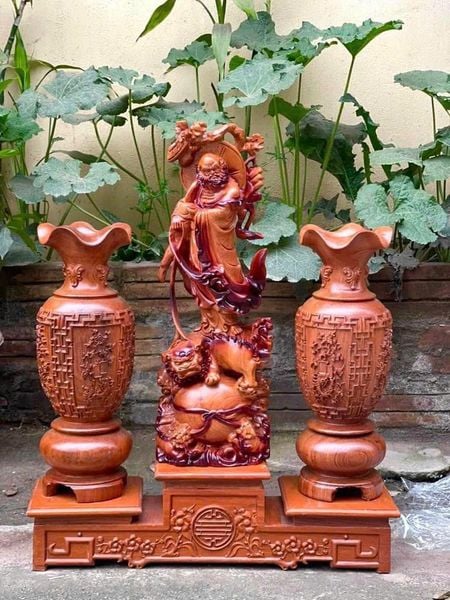  Bộ 4 Tượng Gỗ Hương 