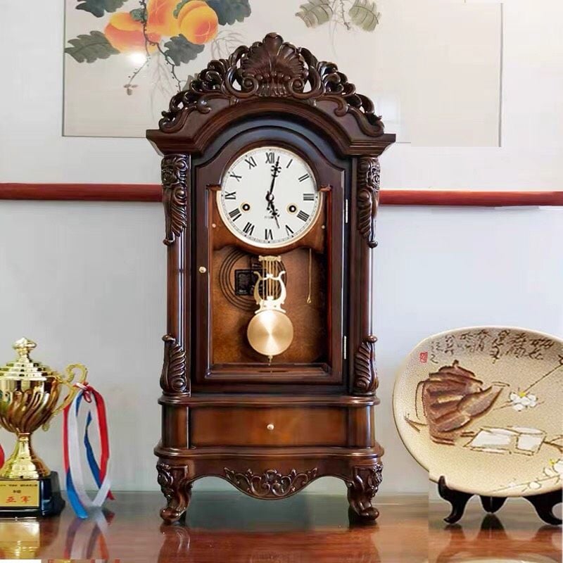  Đồng hồ để bàn làm từ gỗ trầm 