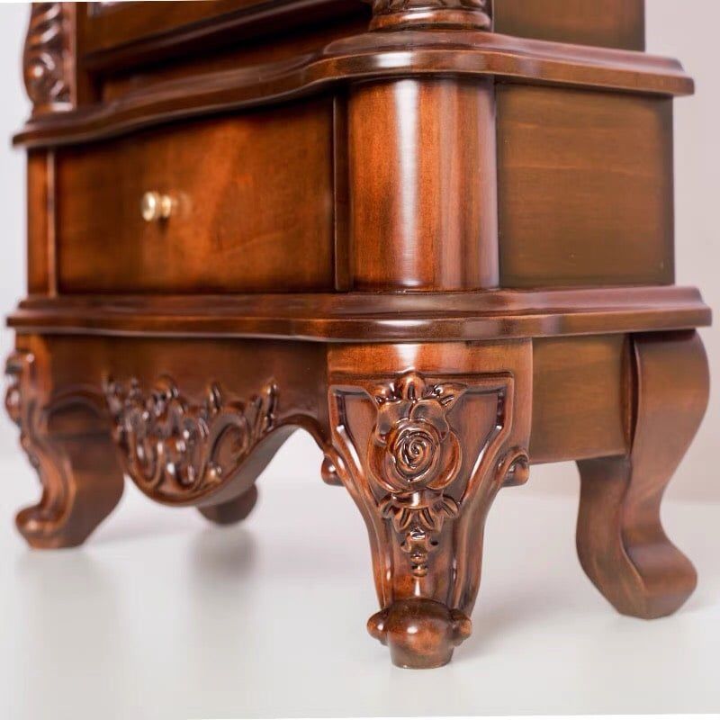  Đồng hồ để bàn làm từ gỗ trầm 