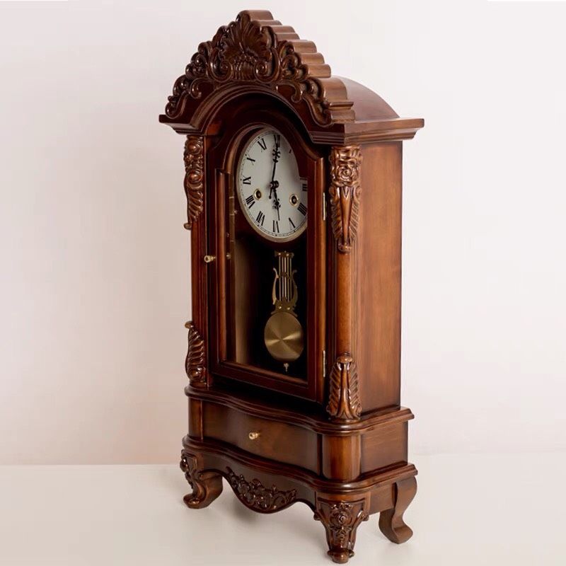  Đồng hồ để bàn làm từ gỗ trầm 