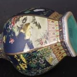  Bình cổ hoa văn chim và hoa 