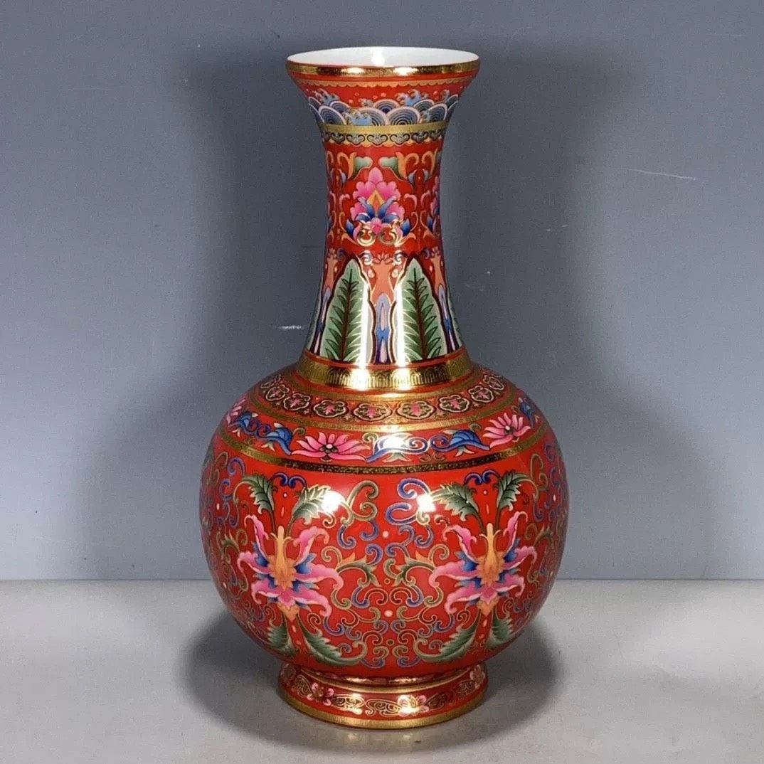  Bình hoa văn đỏ 
