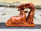  Tượng Trâu Ngồi Chất Liệu Gỗ Hương Đá 