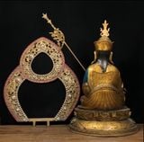  Tượng cổ Phật trên đài sen 