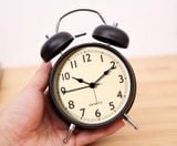  Đồng hồ báo thức 