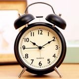 Đồng hồ báo thức 