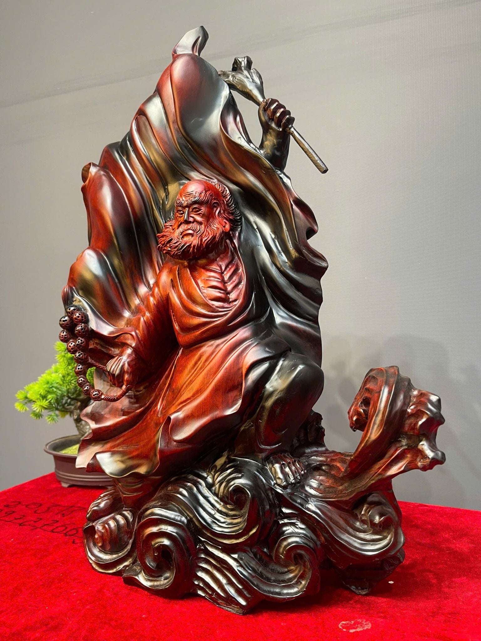  Đạt Ma Quá Hải - Tượng Gỗ Trắc Cao Cấp 