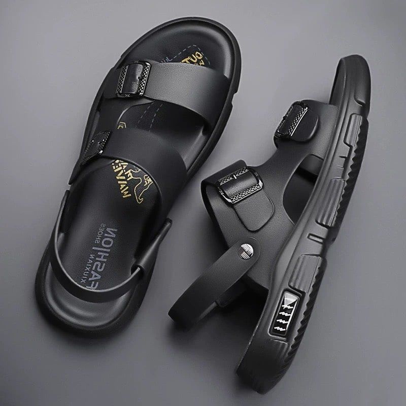  Giày sandal cá tính chống trơn trượt 