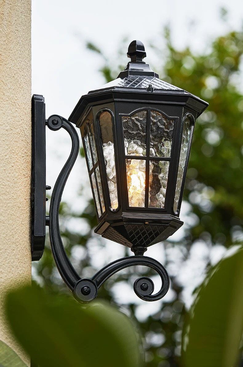  ĐÈN TREO TƯỜNG CHỮ THẬP 