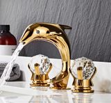  Vòi Rửa Bồn Rửa Mặt Cá Heo Vàng 