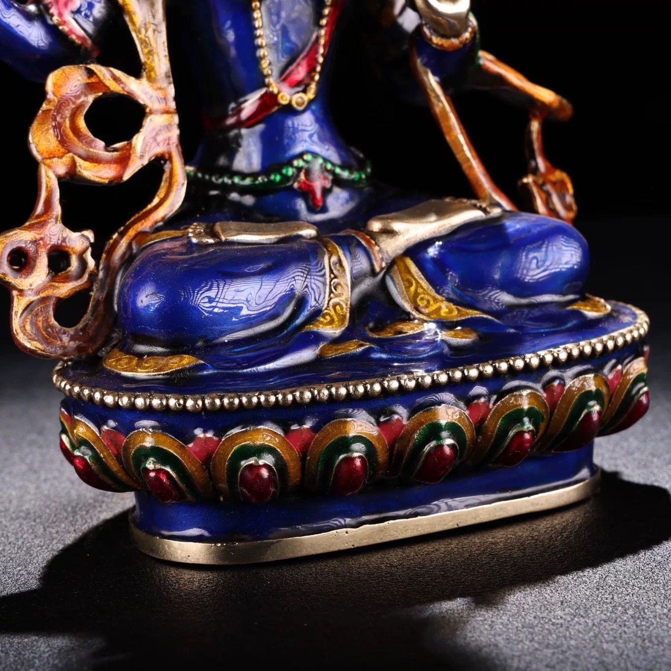  Tượng Phật Văn Thù cầm kiếm Chất liệu đồng + cloisonne 