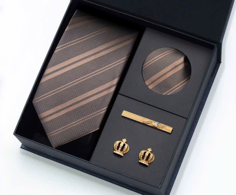  Bộ Cà Vạt Bốn Món Cao Cấp 