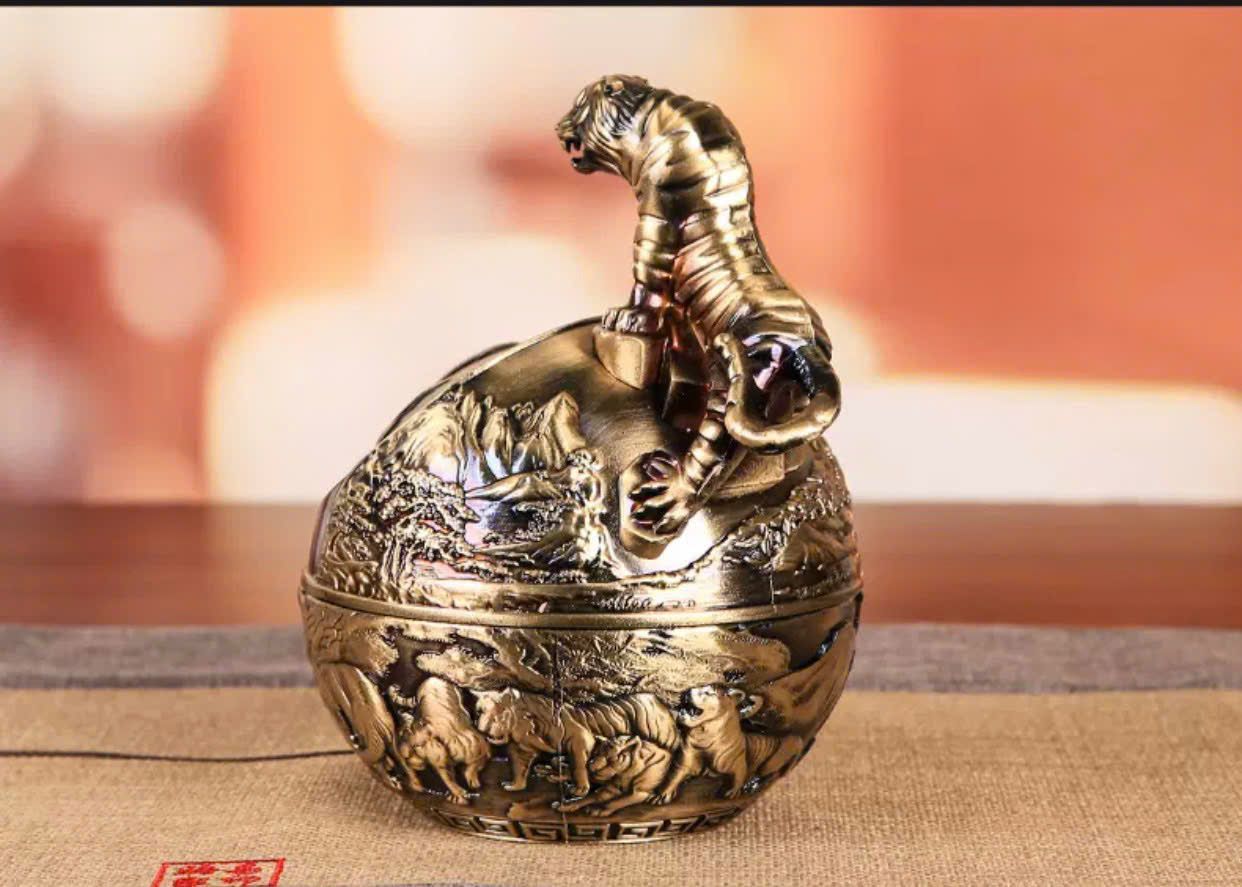  Gạt tàn cung hoàng đạo hổ 