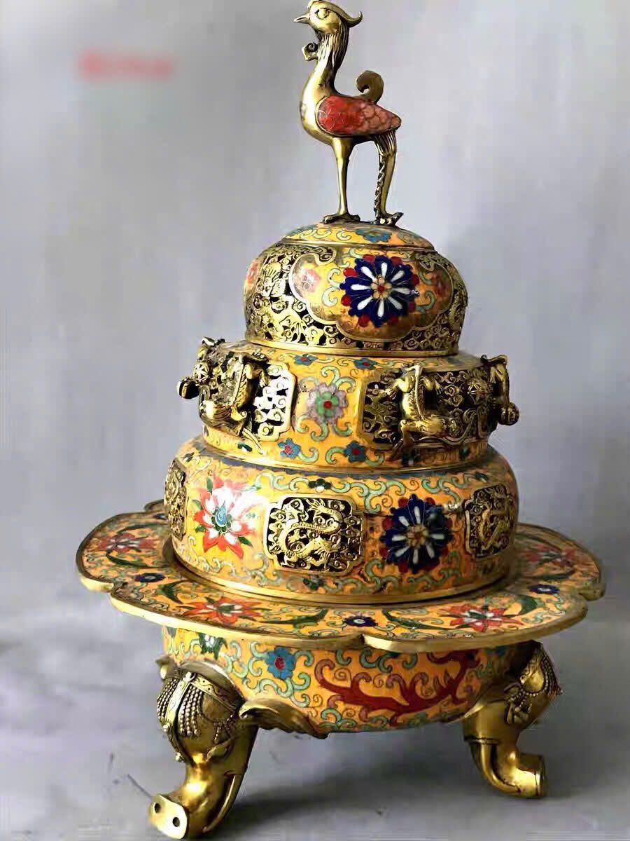  LƯ HƯƠNG CỔ - BIỂU TƯỢNG TÂM LINH & TRUYỀN THỐNG 